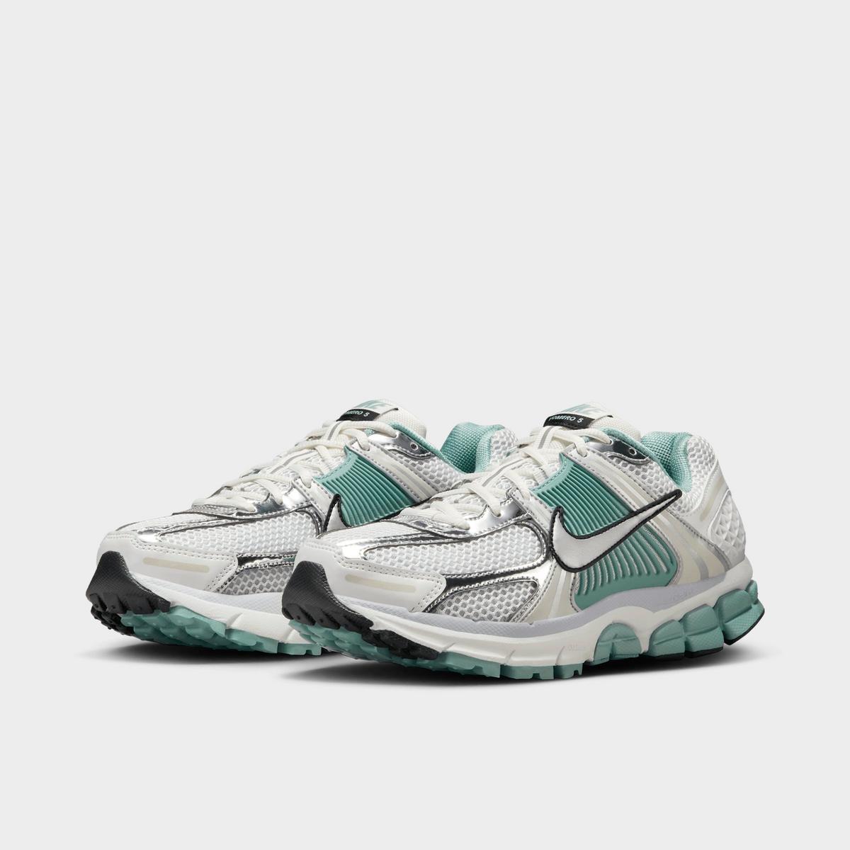 [HF1877-101] WOMENS NIKE ZOOM VOMERO 5 'CANNON'