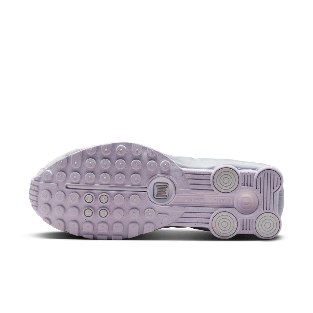 [HF5076-100] Womens Nike SHOX R4 'WHITE METALLIC PLATINUM BARELY GRAPE (W)'