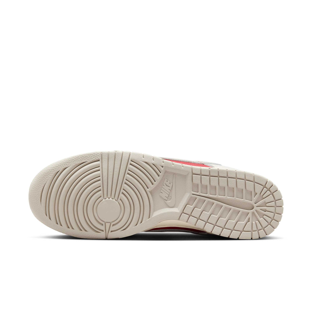 [HJ9093-030] MENS NIKE DUNK LOW RETRO