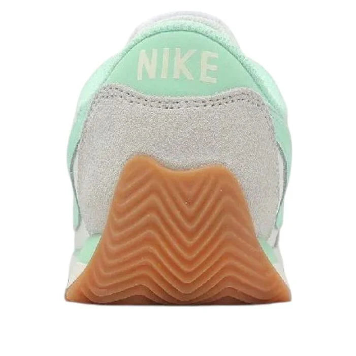 [HM4771-108] WOMENS NIKE PACIFIC 'SAIL MINT'