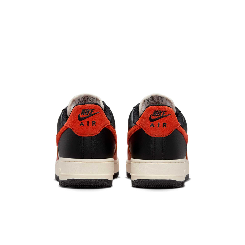 [HQ4987-010] MENS NIKE AIR FORCE 1 '07 LV8