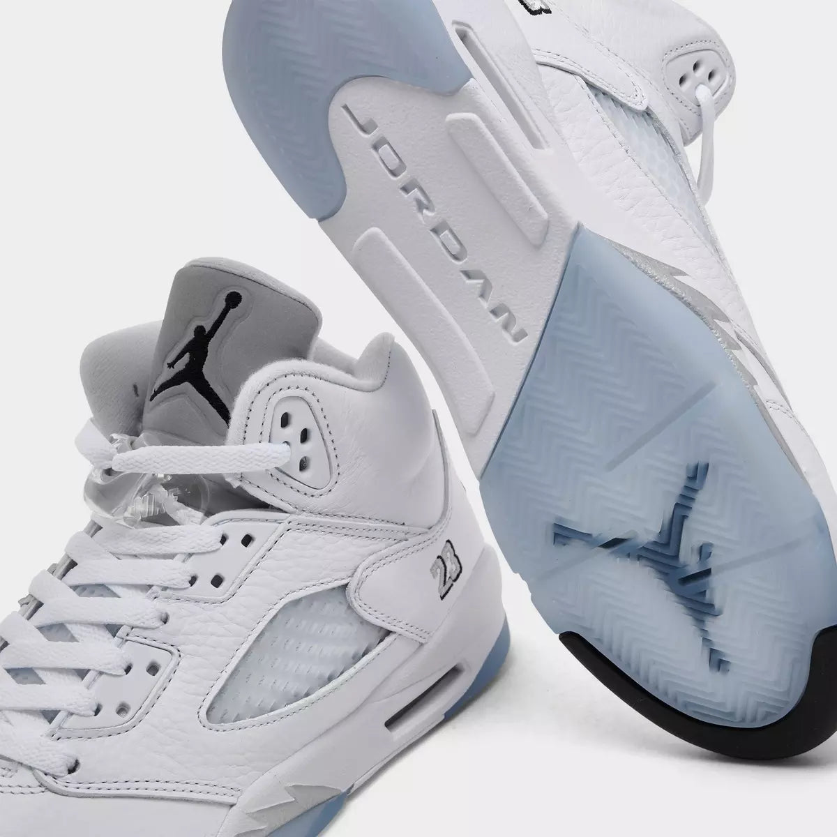 [HQ7980-103] GRADE SCHOOL AIR JORDAN RETRO 5 'WHITE METALLIC (2026)'