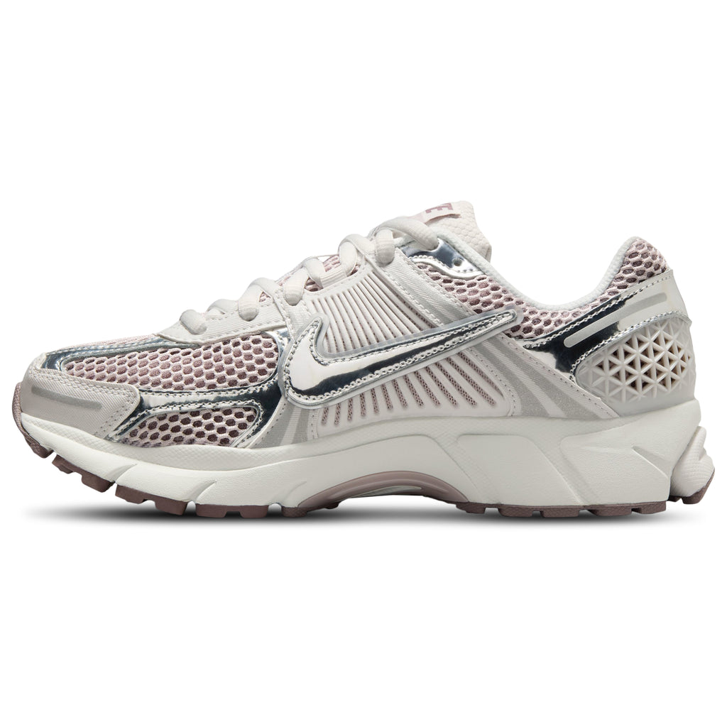 [HV6417-001] WOMENS NIKE ZOOM VOMERO 5 'METALLIC SILVER PLATINUM VIOLET'