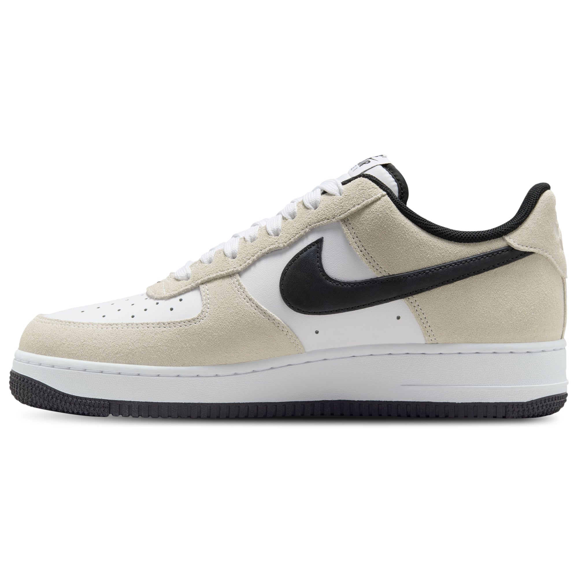 [IB6388-100] MENS NIKE AIR FORCE 1 '07 LV8 'WHITE BLACK'