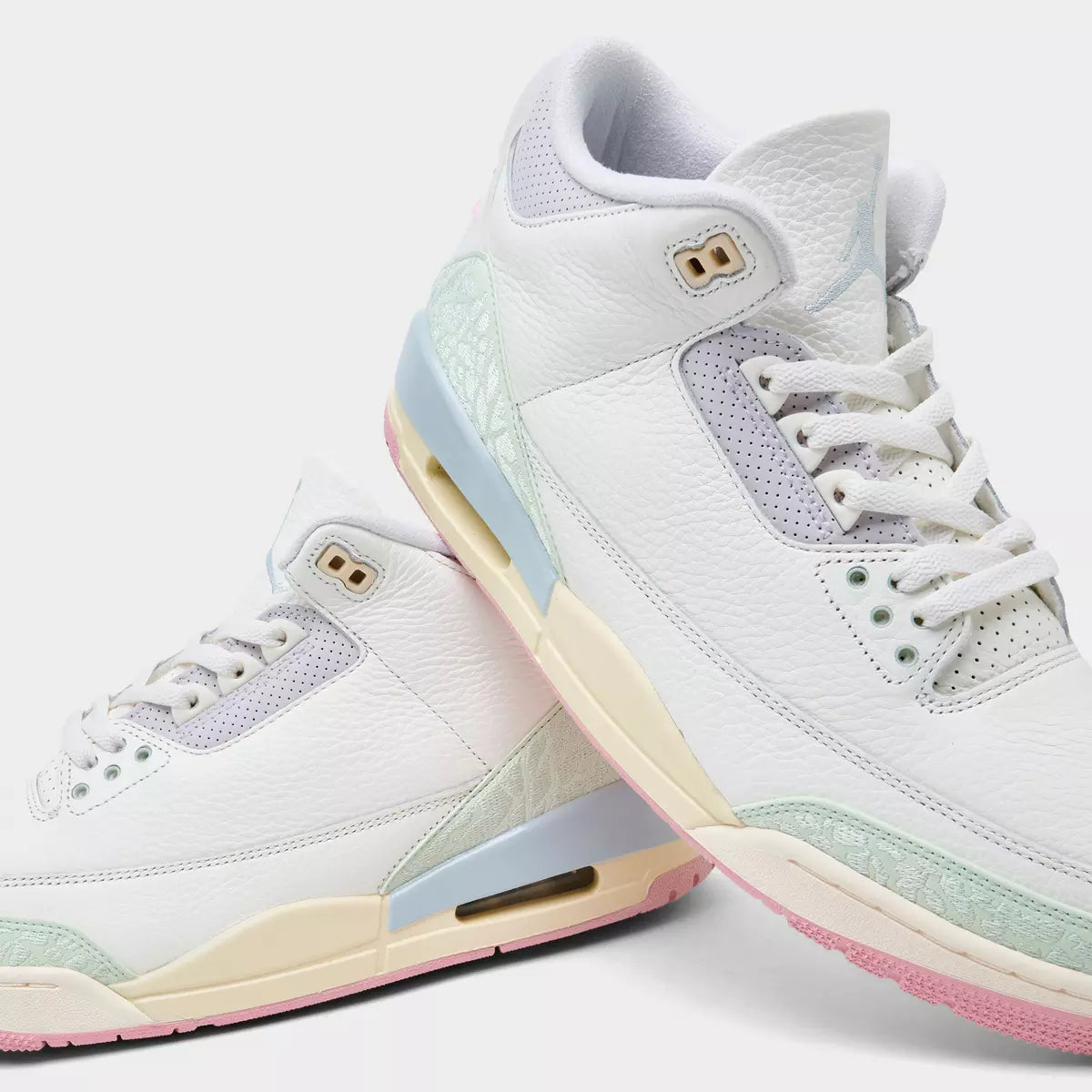 [IF4396-100] MENS AIR JORDAN RETRO 3 'SPRING IS IN THE AIR'