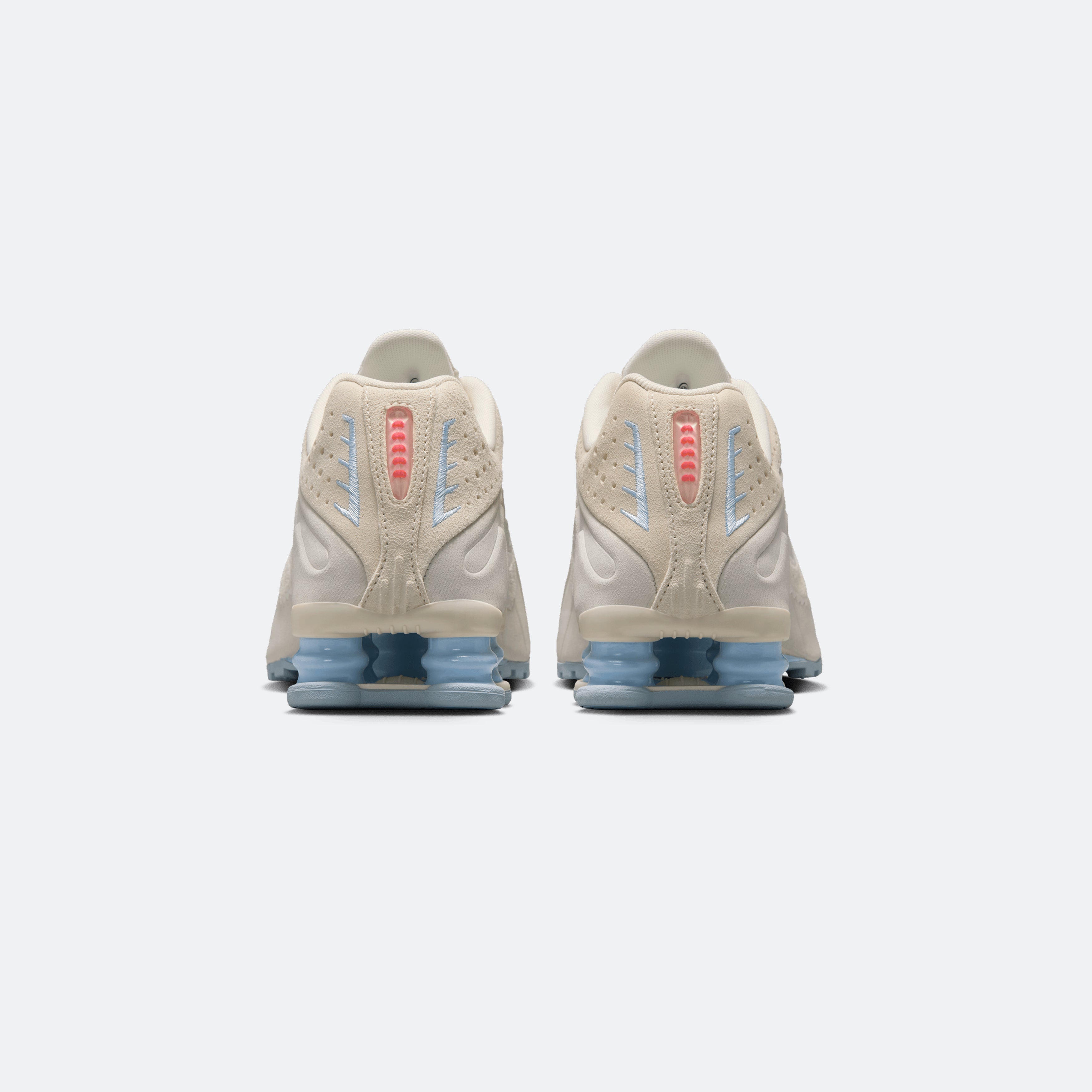[IH3572-110] WOMENS NIKE SHOX R4 SE 'PALE IVORY CELESTINE BLUE'
