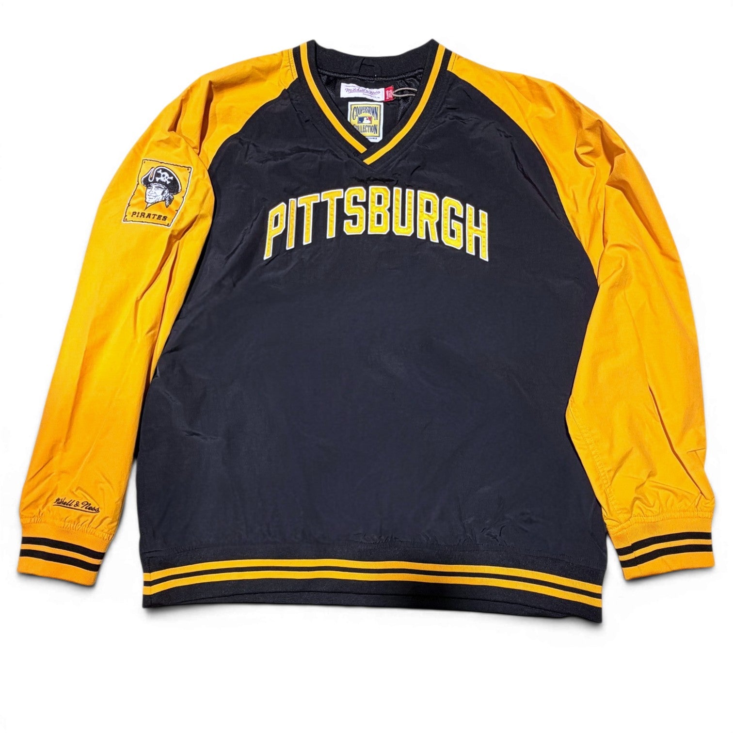 MENS MITCHELL & NESS MLB NYLON PULLOVER JACKET VINTAGE LOGO PIRATES