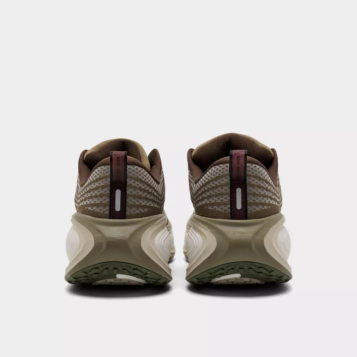 [IO4482-001] MENS NIKE VOMERO PLUS 'CALDERA BROWN'