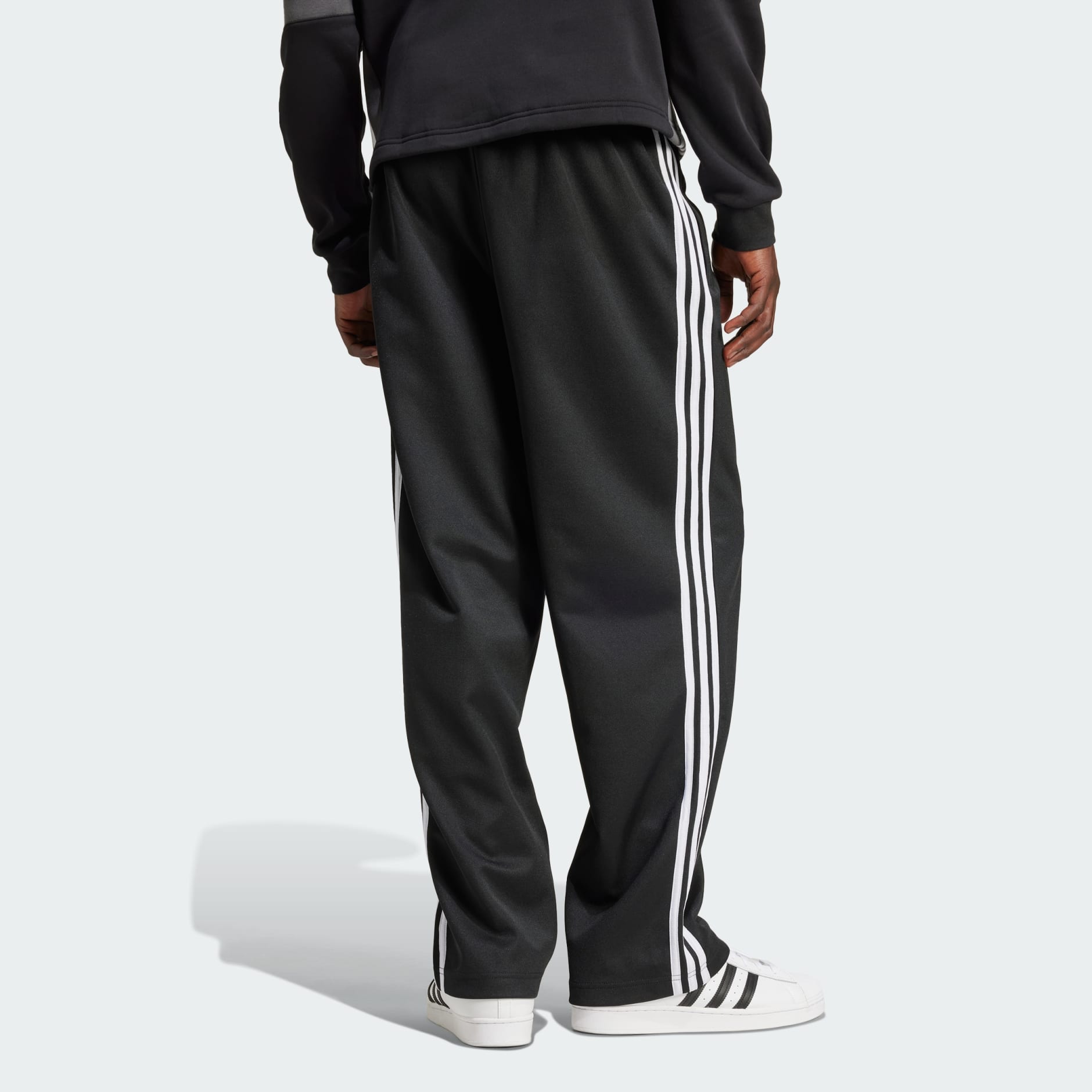 [IZ4801] MENS ADIDAS FIREBIRD ADICOLOR BAGGY TRACK PANTS