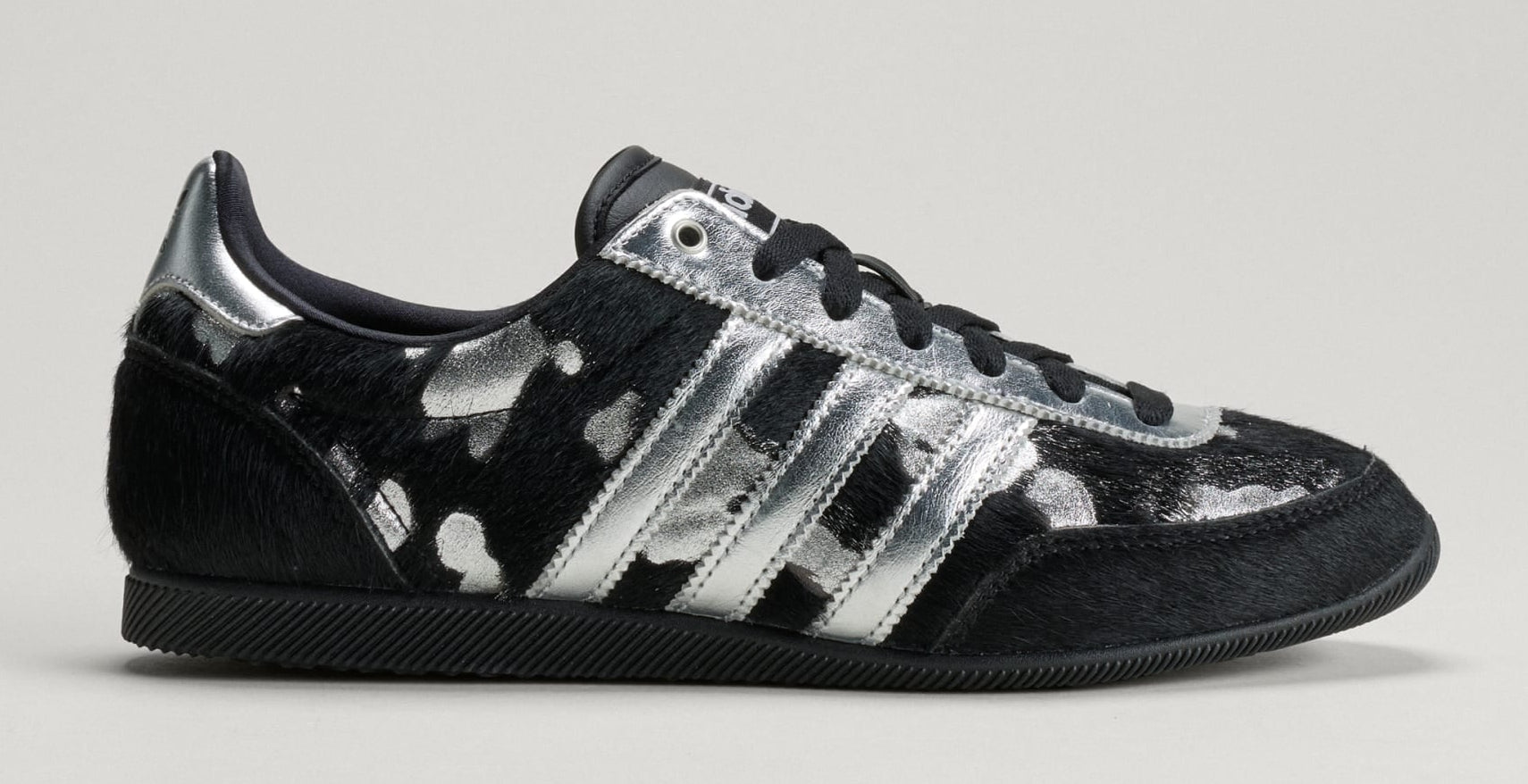 [KJ2423] WOMENS ADIDAS JAPAN W