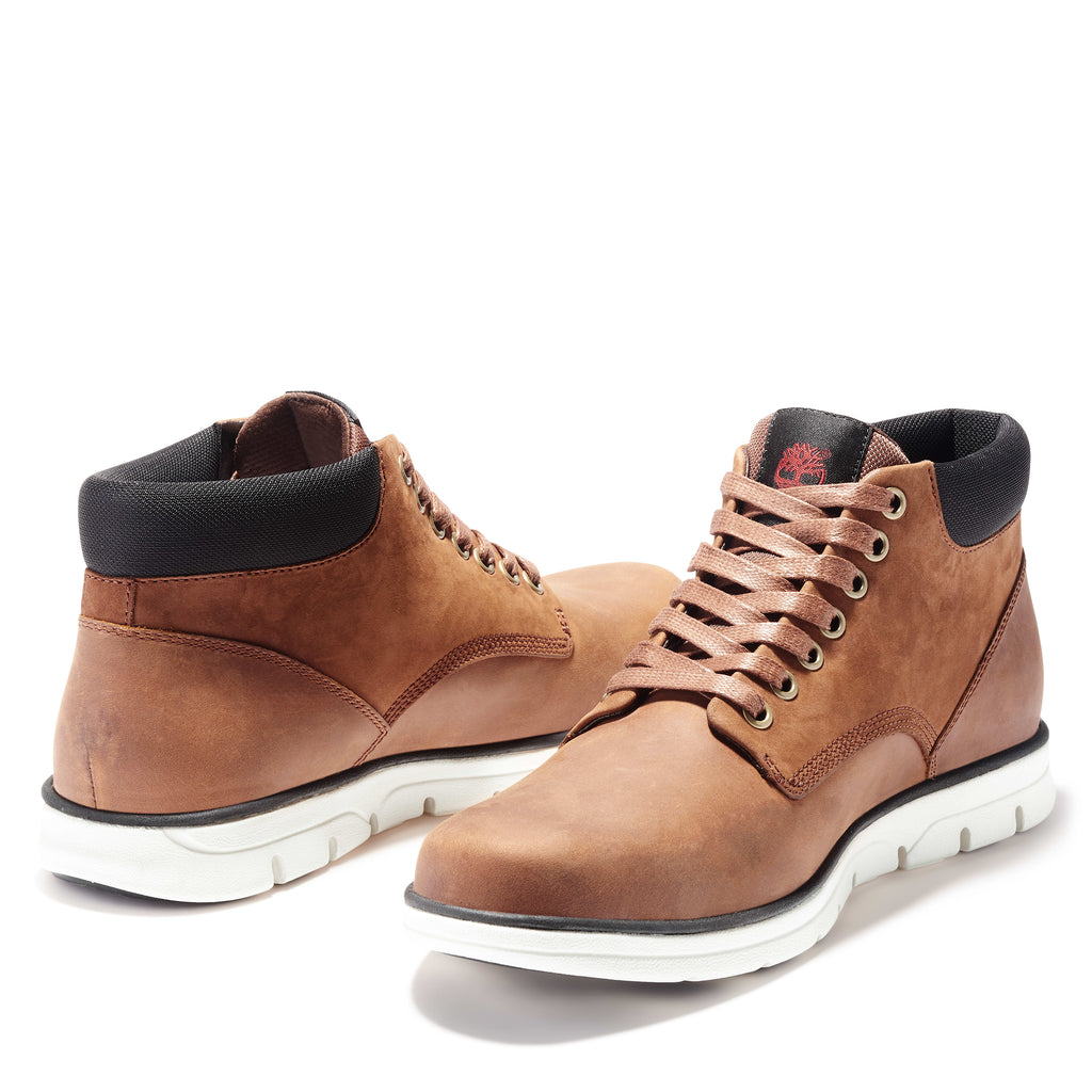 [TB0A13EE214] MENS TIMBERLAND BRADSTREET CHUKKA LEATHER