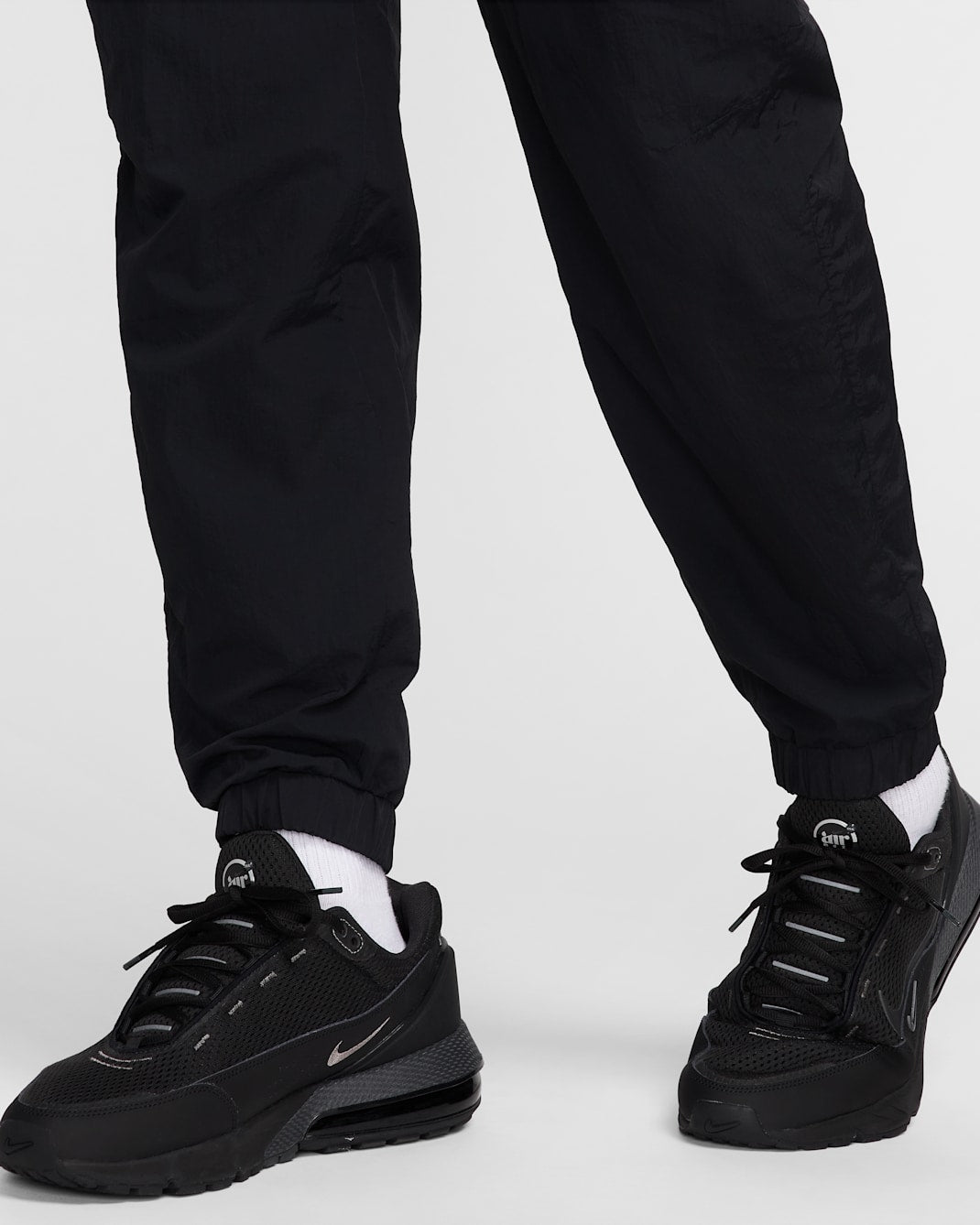 [FZ0758-010] MENS NIKE TECH WOVEN STRETCH PANTS