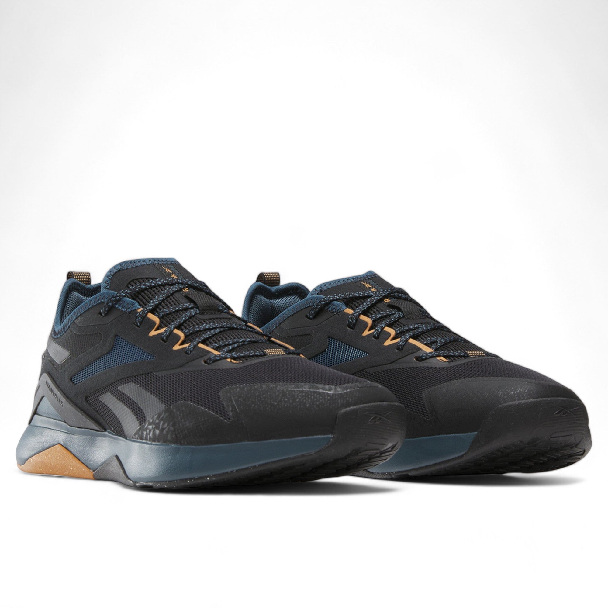 [100033332/IE4473] Mens Reebok NANOFLEX ADVENTURE TR 2