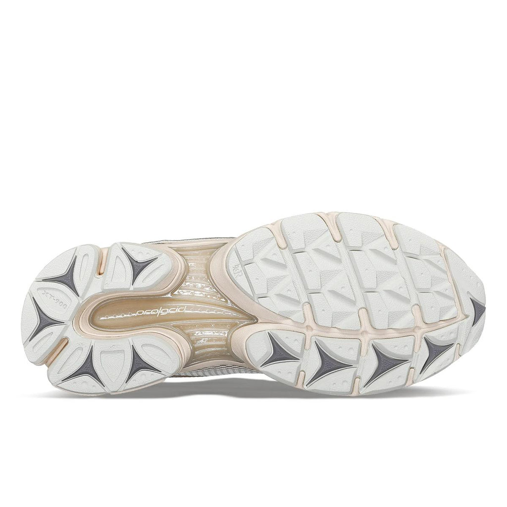 [S60771-1] WOMENS SAUCONY PROGRID TRIUMPH 4 'CHAMPAGNE'