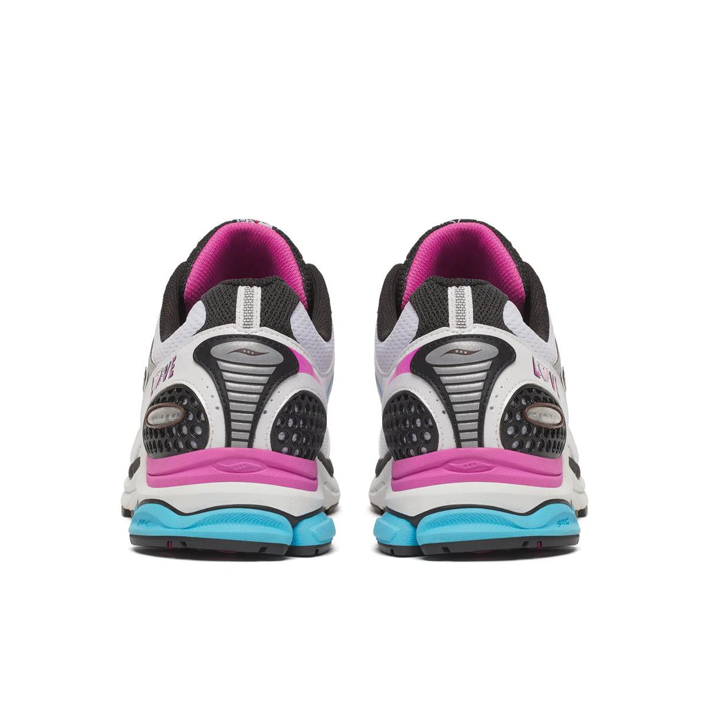 [S70974-1] MENS SAUCONY PROGRID TRIUMPH 4 'KEITH HARING LOVE'