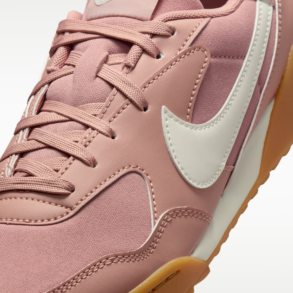 [HQ1940-602] WOMENS NIKE TERRA MANTA 'PARTICLE PINK'