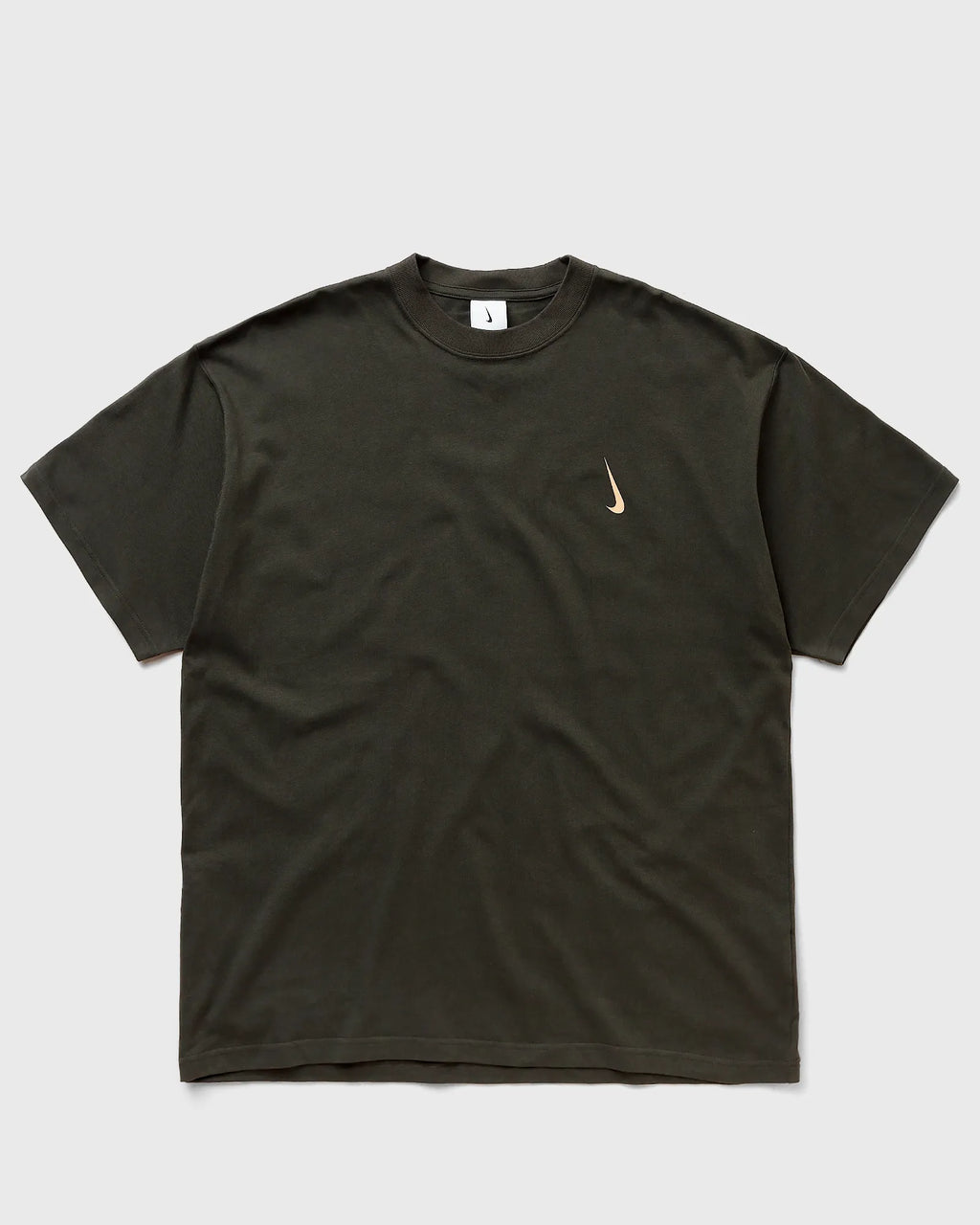 [DQ7755-355] Mens Nike x Billie Eilish T-Shirt 'Sequoia/Mushroom'