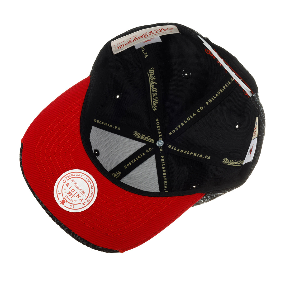 MENS MITCHELL & NESS NBA DAY 5 SNAPBACK BULLS