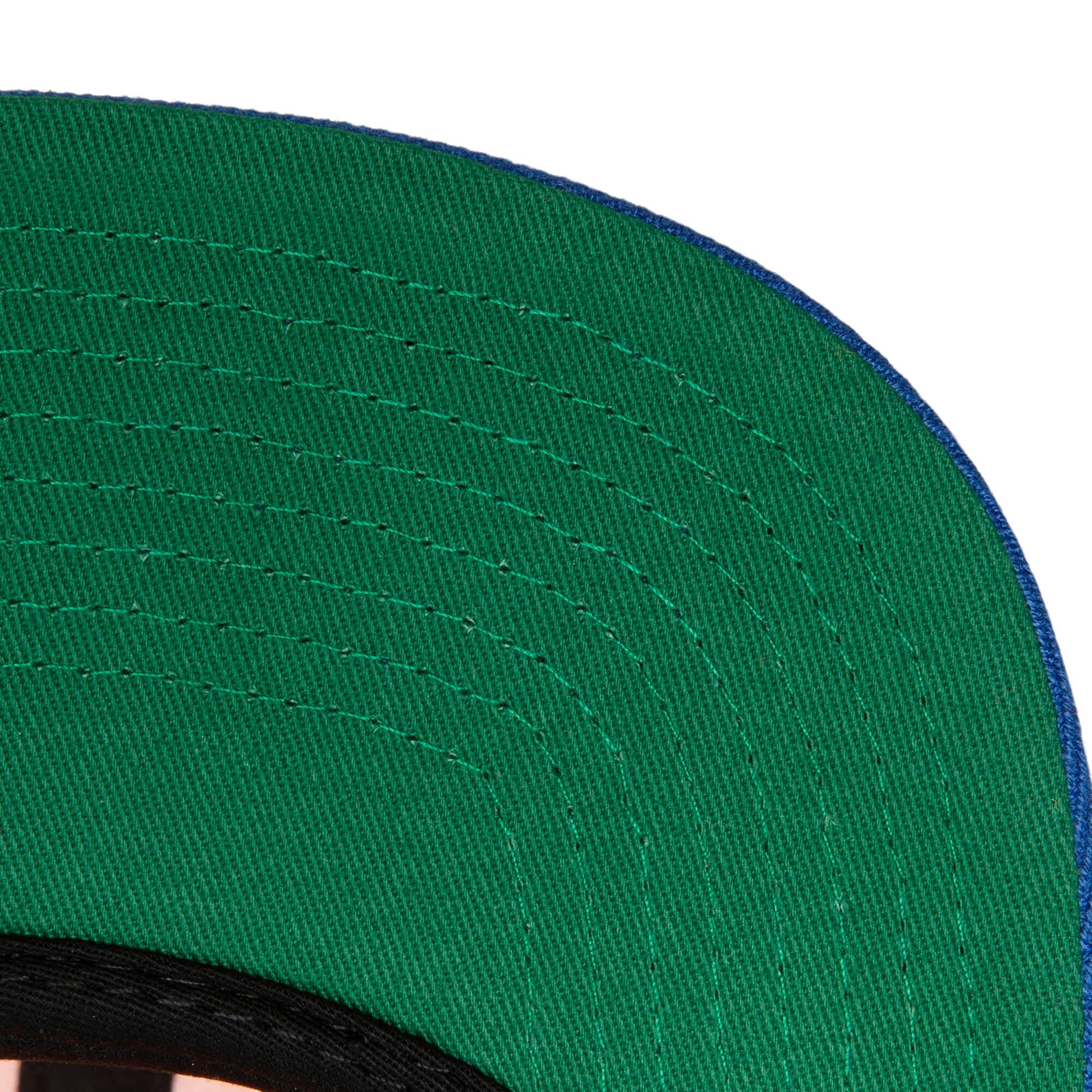 [HHSS2978-NYKYYPPPORRY] MENS MITCHELL & NESS NBA NY KNICKS SHARKTOOTH SNAPBACK