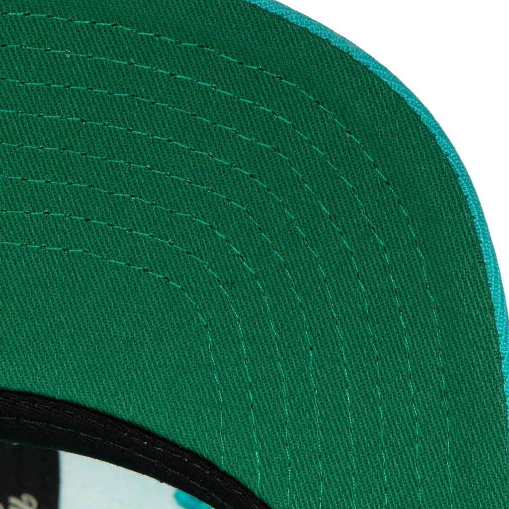 Mens MITCHELL & NESS NBA TEAM GROUND 2.0 SNAPBACK HWC SPURS
