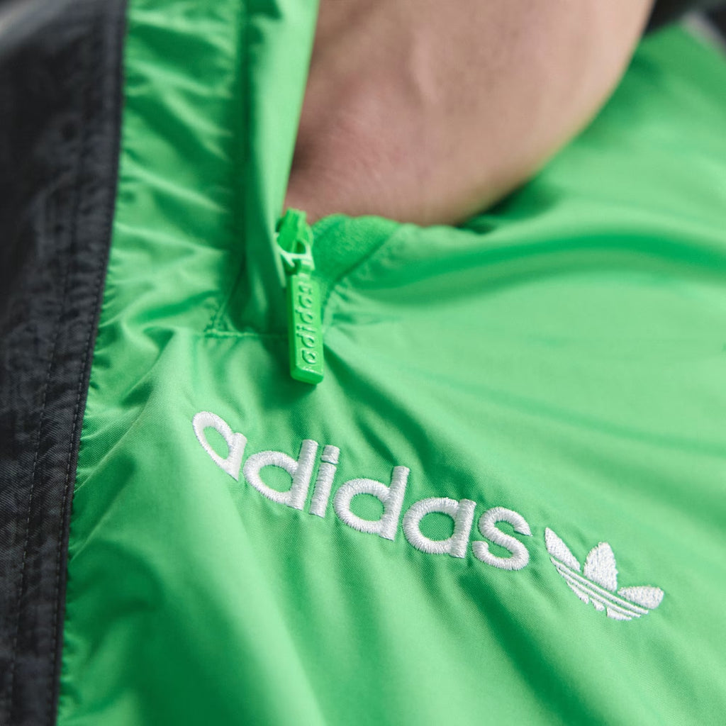 [KG2570] MENS ADIDAS MEXICO EQT TRACK PANTS