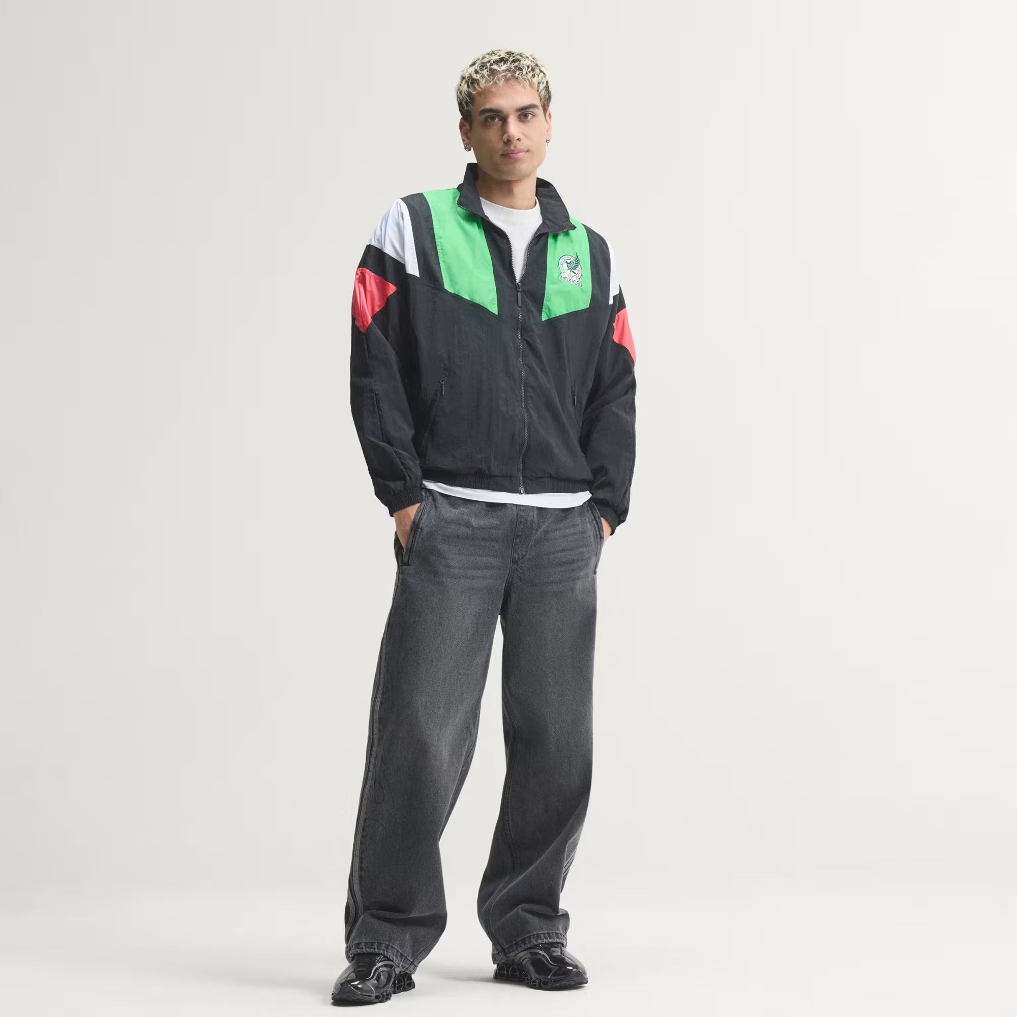 [KG2572] MENS ADIDAS MEXICO EQT TRACK TOP - BLACK