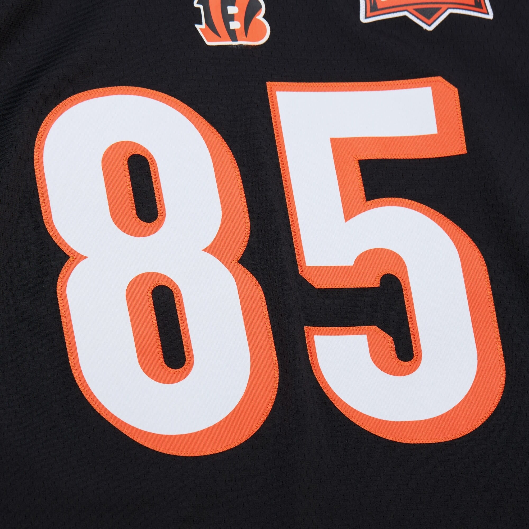 MENS MITCHELL & NESS NFL BLACK JERSEY BENGALS 2004 CHAD JOHNSON