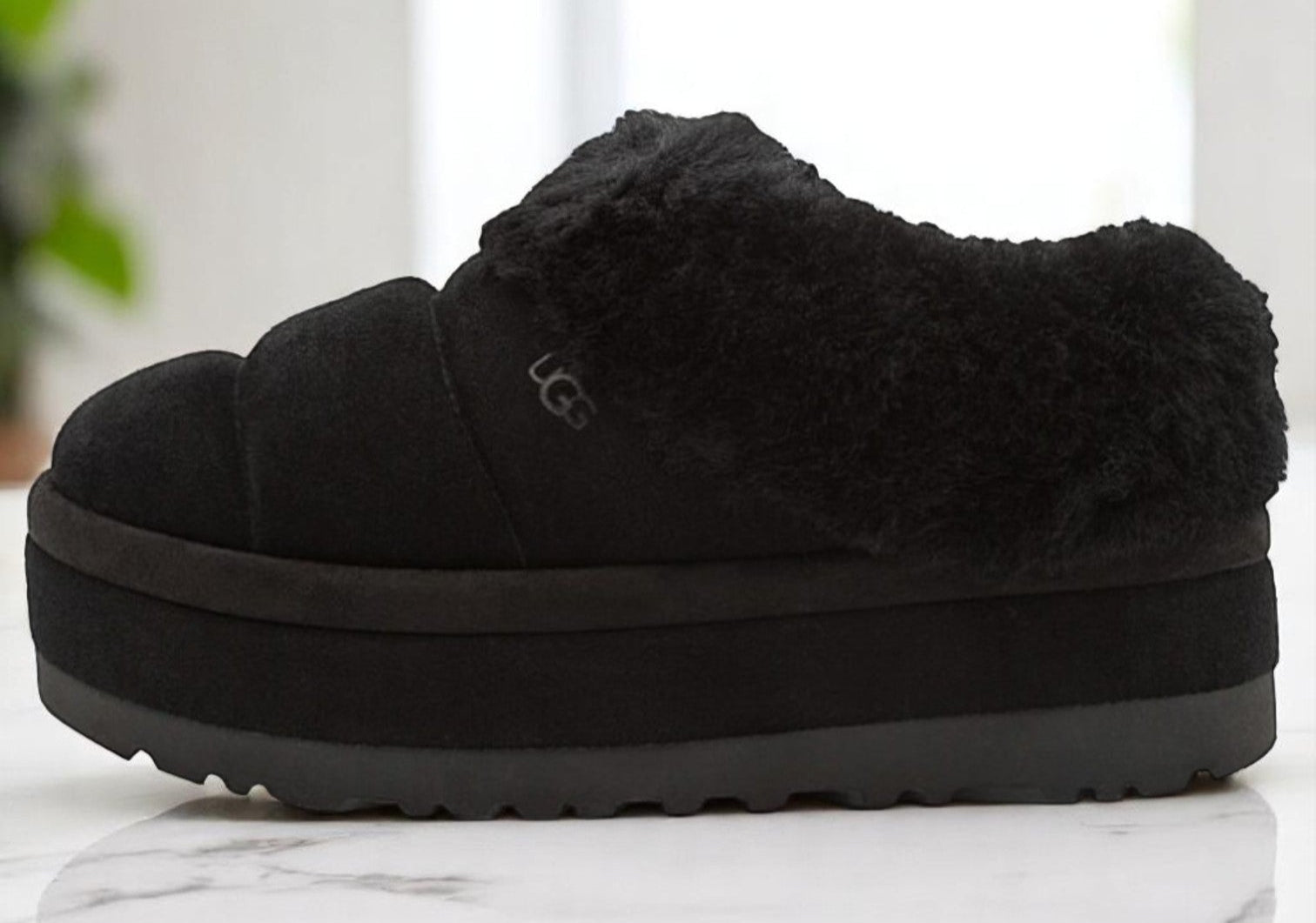 [1146390-BLK] WOMENS UGG TAZZLITA
