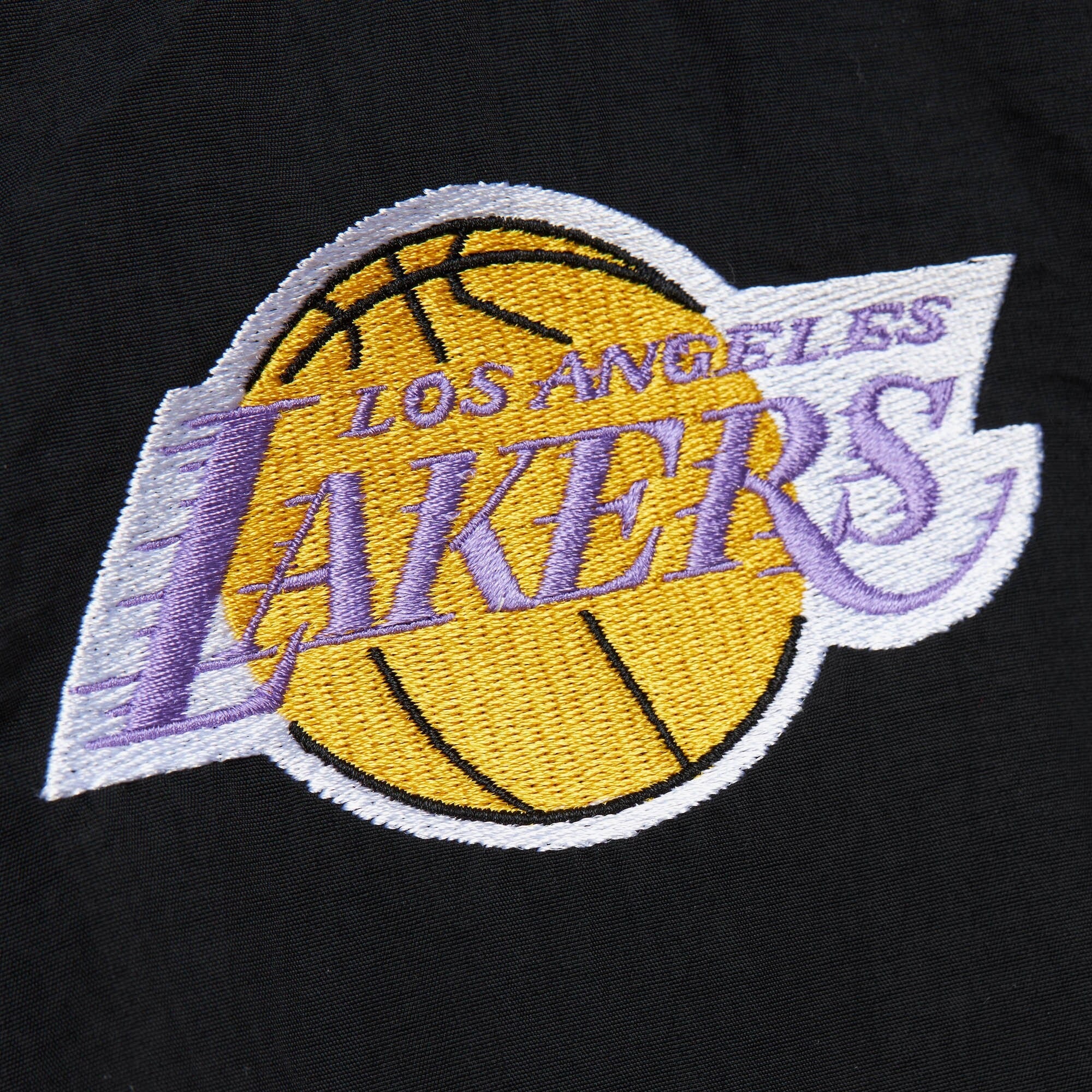 MENS MITCHELL & NESS NBA CLASSIC NYLON PULLOVER VINTAGE LOGO LAKERS
