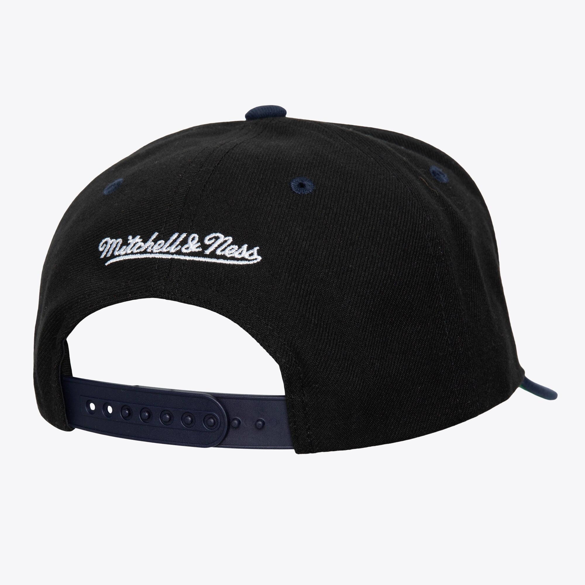 Mens Mitchell & Ness MLB TAILSWEEP 2.0 PRO SNAPBACK YANKEES