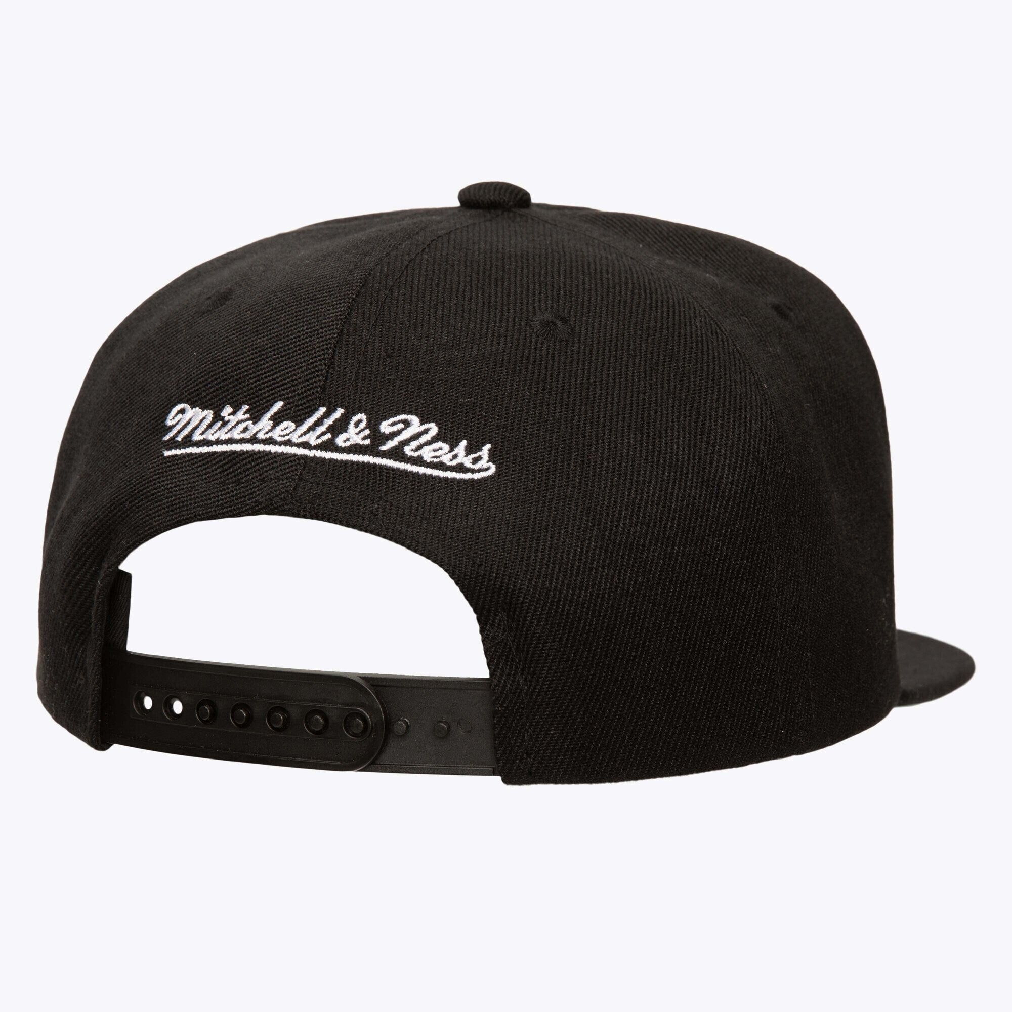 Mens Mitchell & Ness MLB LINE WORK SNAPBACK COOP PADRES