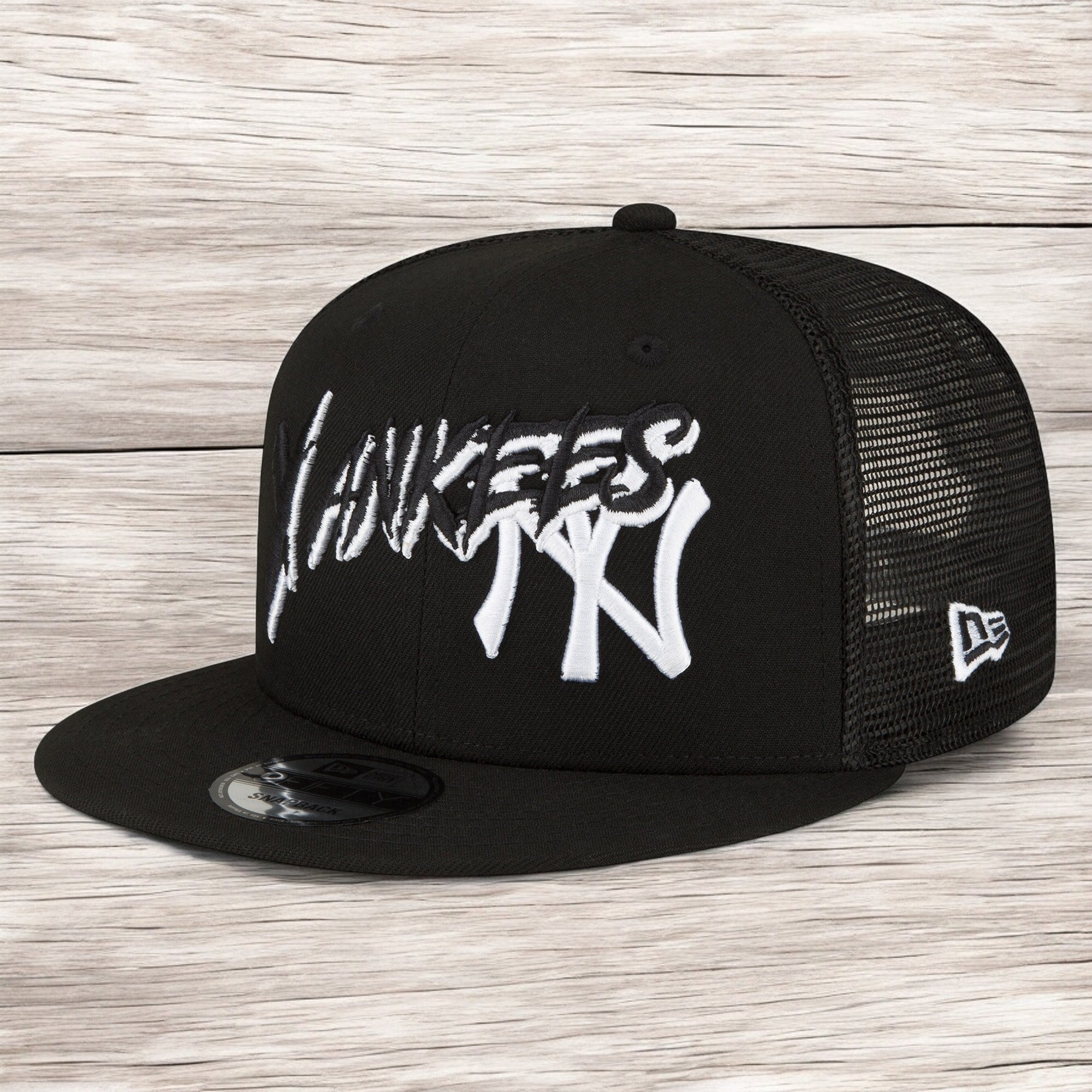 [60287433] MENS NEW ERA MLB NY YANKEES 950 TRUCK SNAPBACK - BLACK