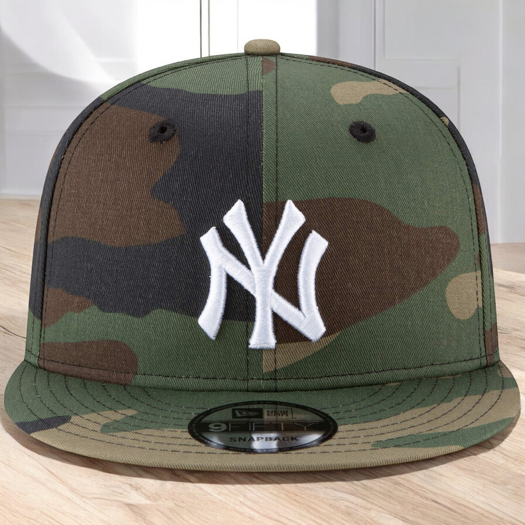 [11941920] Mens New Era MLB 950 BASIC WOOLAND CAMO SNAPBACK - NY YANKEES