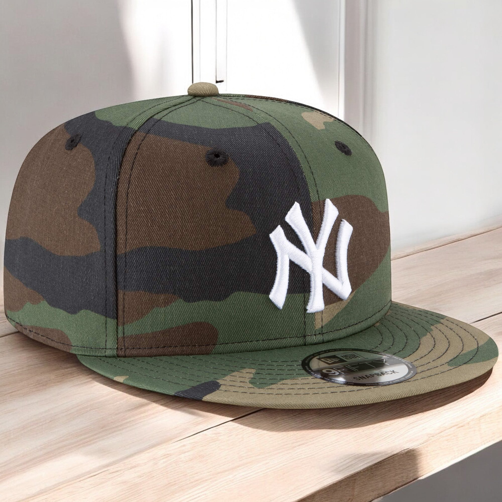 [11941920] Mens New Era MLB 950 BASIC WOOLAND CAMO SNAPBACK - NY YANKEES
