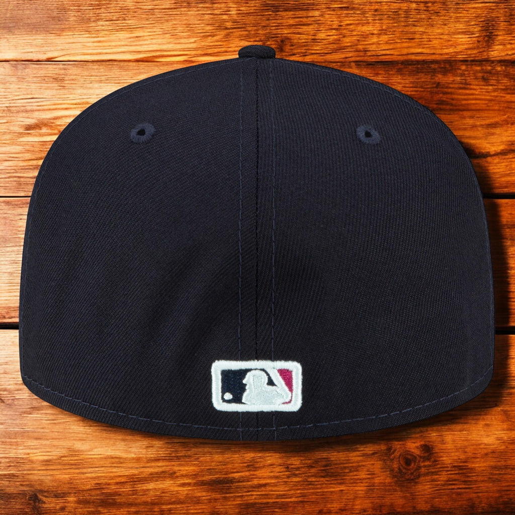 [60296500] MENS NEW ERA MLB BOSTON RED SOX 5950 POLAR LIGHTS WS 04 FITTED-NAVY
