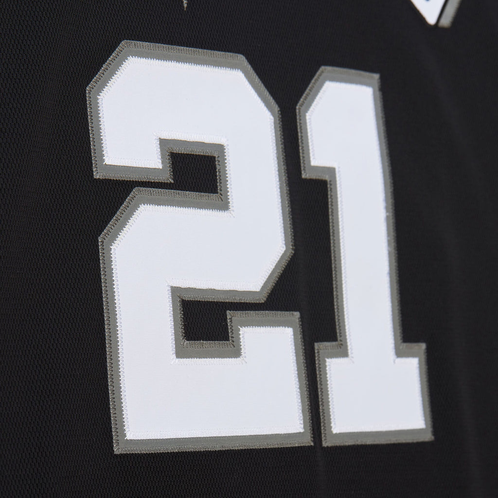 Mens Mitchell & Ness NBA DARK JERSEY SPURS 2000 TIM DUNCAN