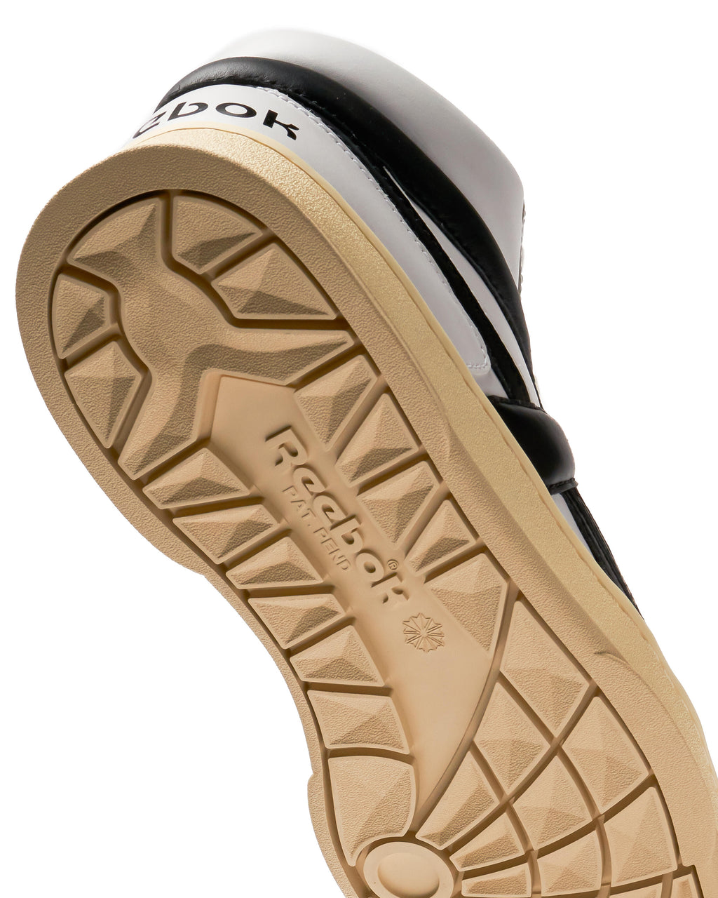 [100224473] MENS REEBOK BB5600