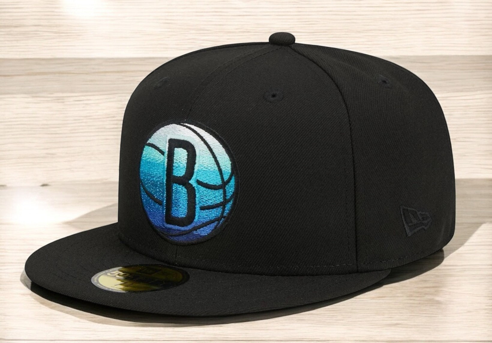 [60417725] Mens New Era NBA BROOKLYN NETS 5950 METALIC GRADIENT OTC FITTED