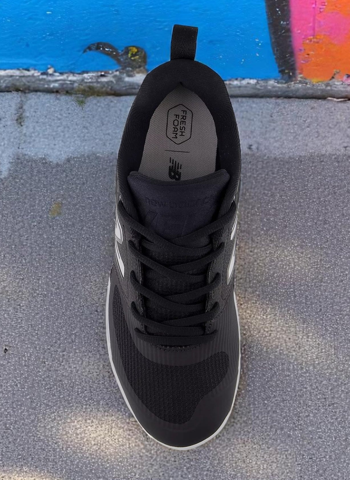 [SPVELOK3] WOMENS NEW BALANCE FRESH FOAM X VELO V3'BLACK WHITE'