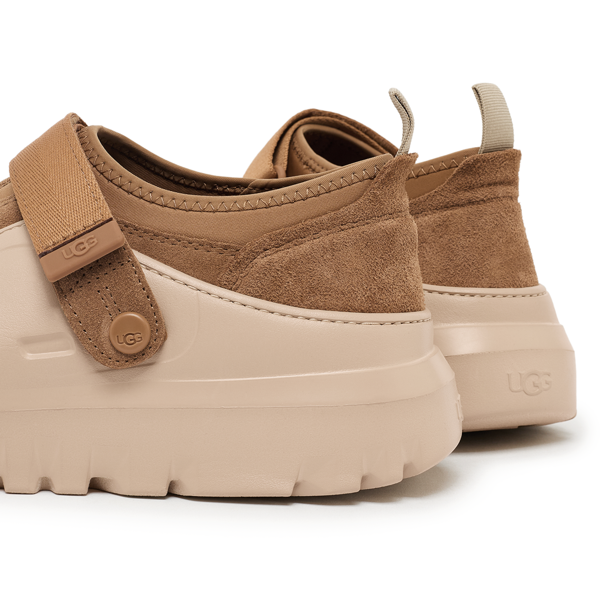 [1171355-CHE] MENS UGG M PEAKMOD LOWCUT