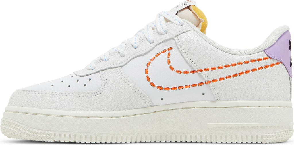 [DX2348-100] Womens Nike AIR FORCE 1 LOW '07 SE W