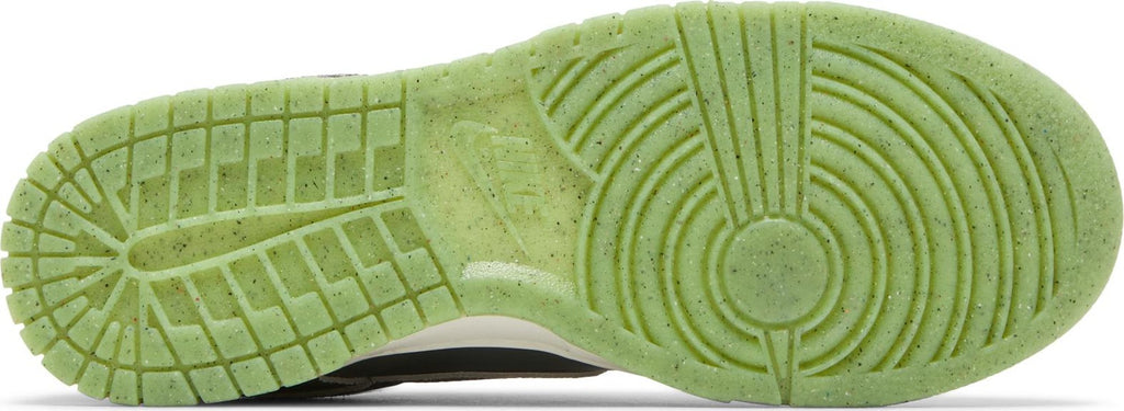 [DQ7681-001] Mens Nike Dunk Low Retro PRM 'Halloween'