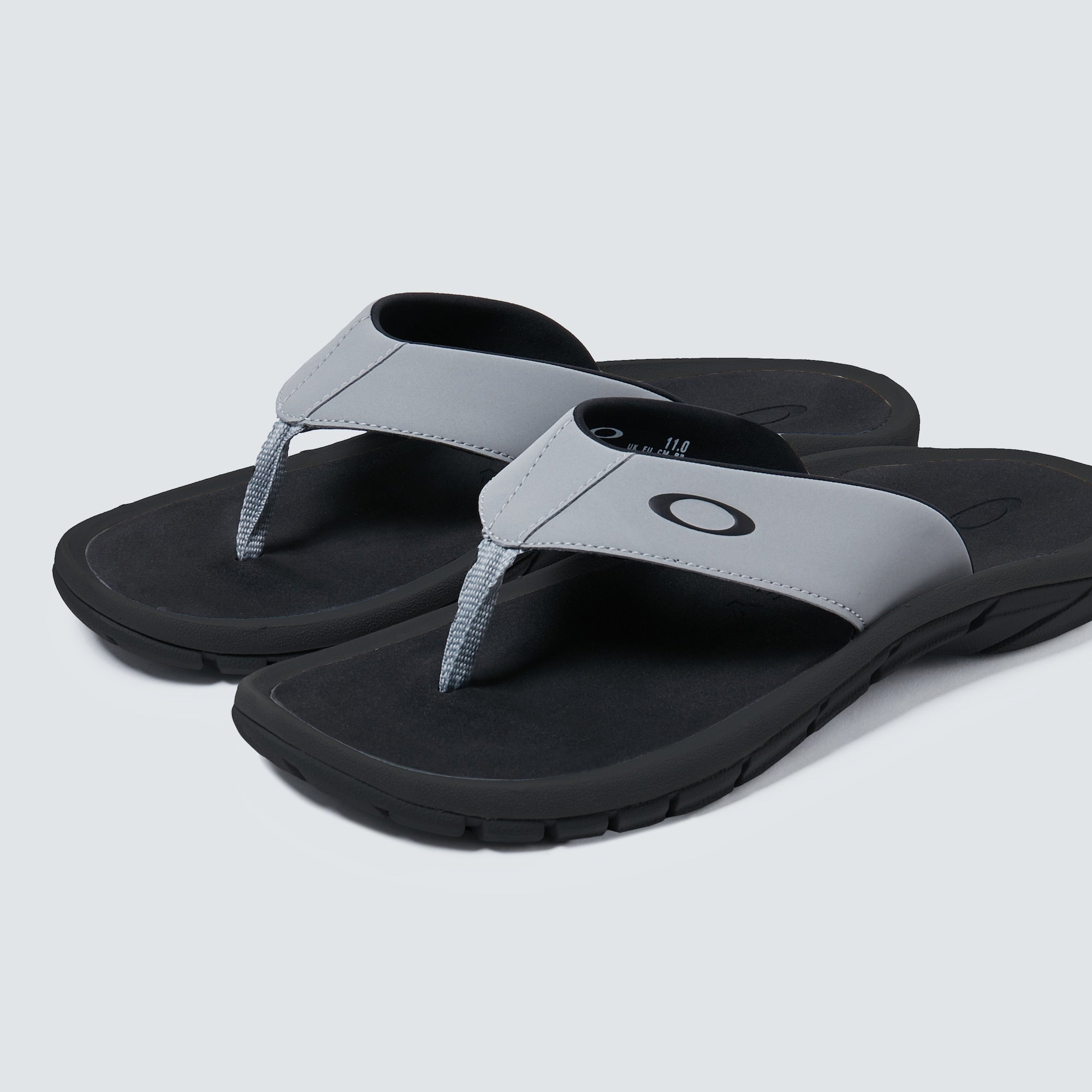 [15030-22Y] Mens Oakley SUPER COIL SANDAL 2.0