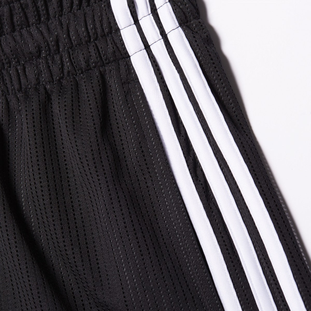 [AP0416] Mens Adidas Triple Up Short
