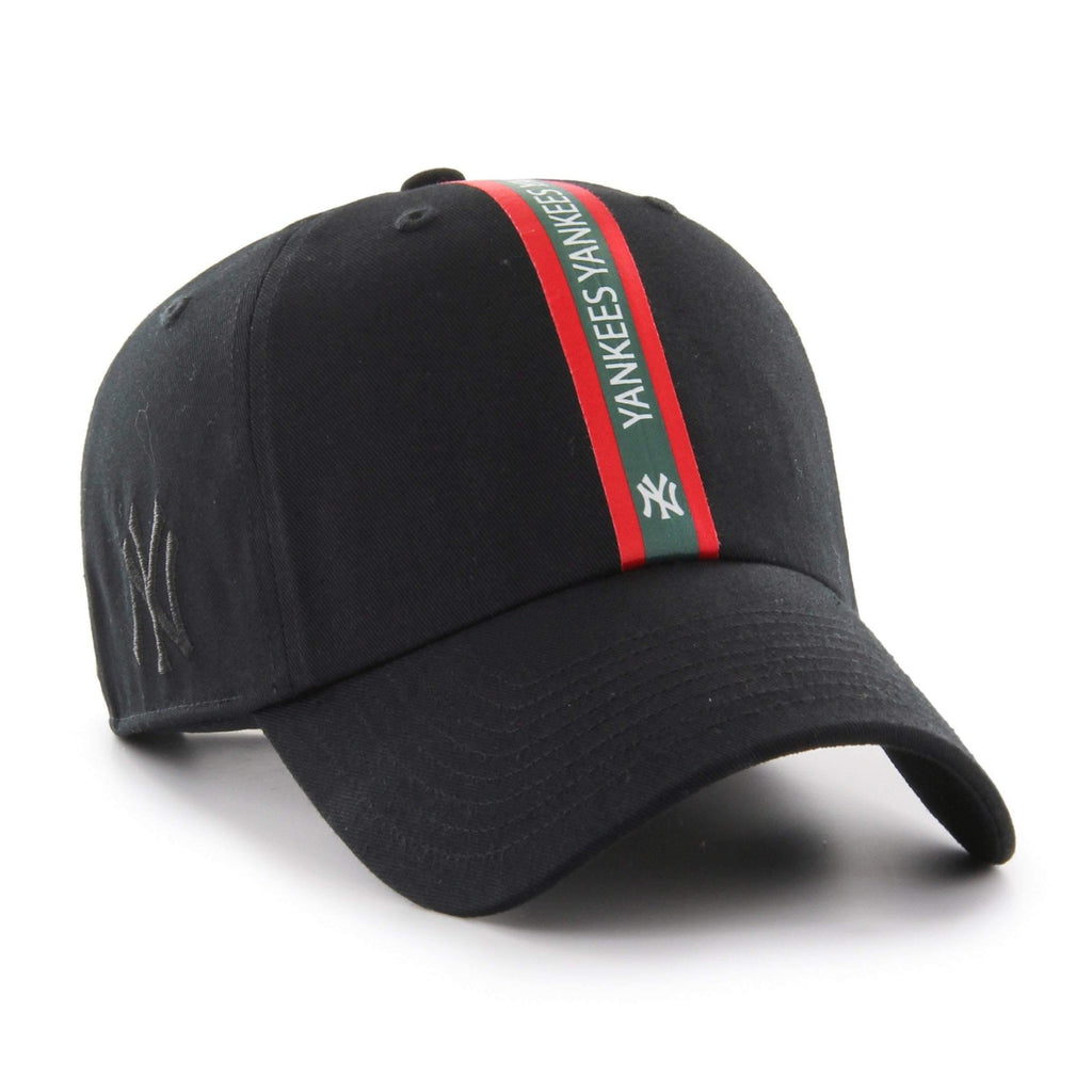 Mens 47 Brand NY Yankees Triple Stripe Clean Up Strapback - Black/Green/Red - sneakAR