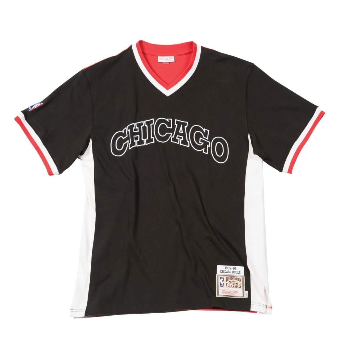 [BA24TV-CBU-K-C9V] Mens Mitchell & Ness NBA 1995-96 Authentic Shooting Shirt Chicago Bulls
