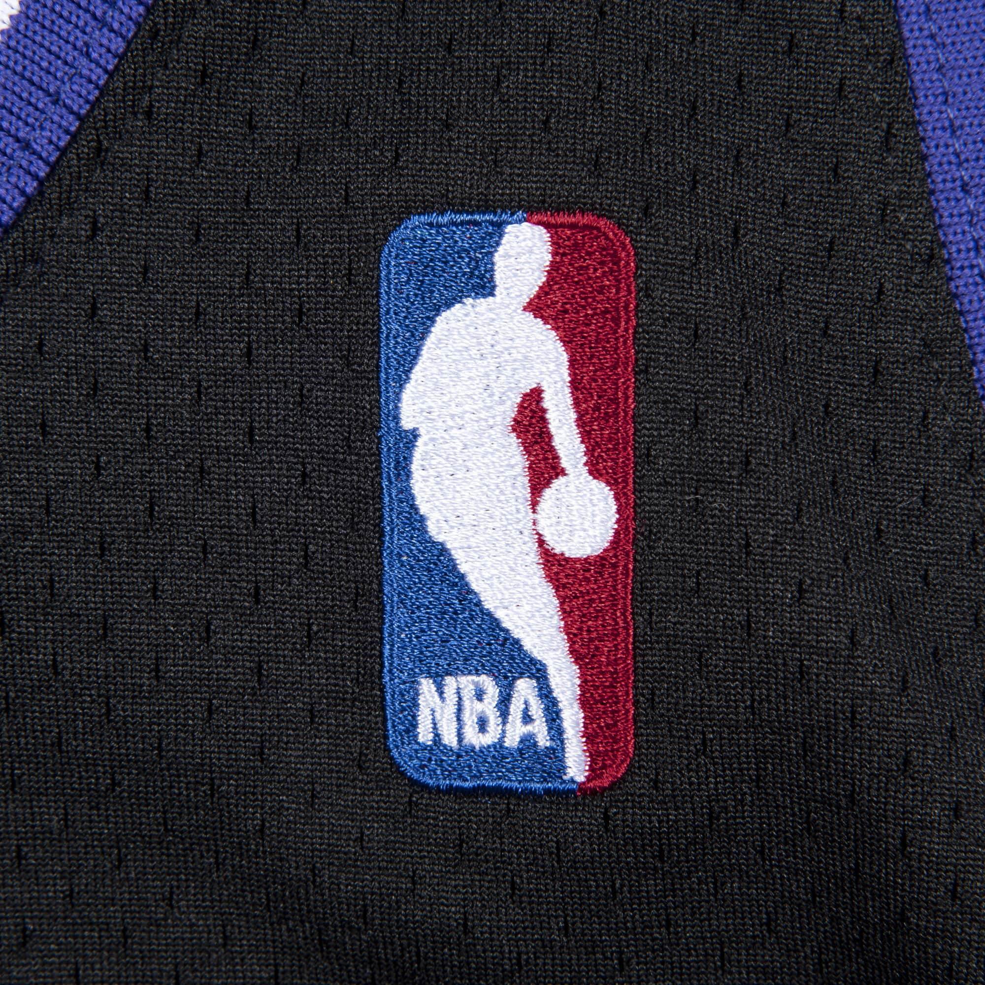 Mens Mitchell & Ness NBA Authentic Jersey Sacramento Kings 1998-99 Chris Webber - sneakAR