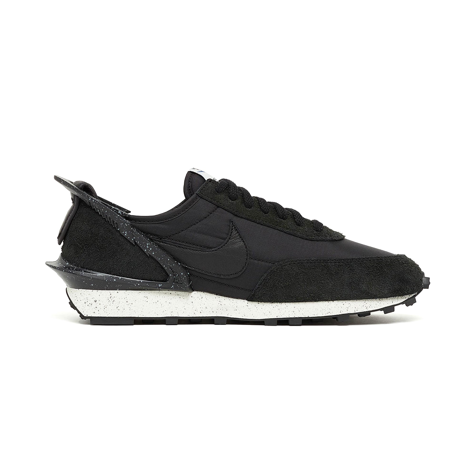 [CJ3295-001] Womens Nike Daybreak Undercover