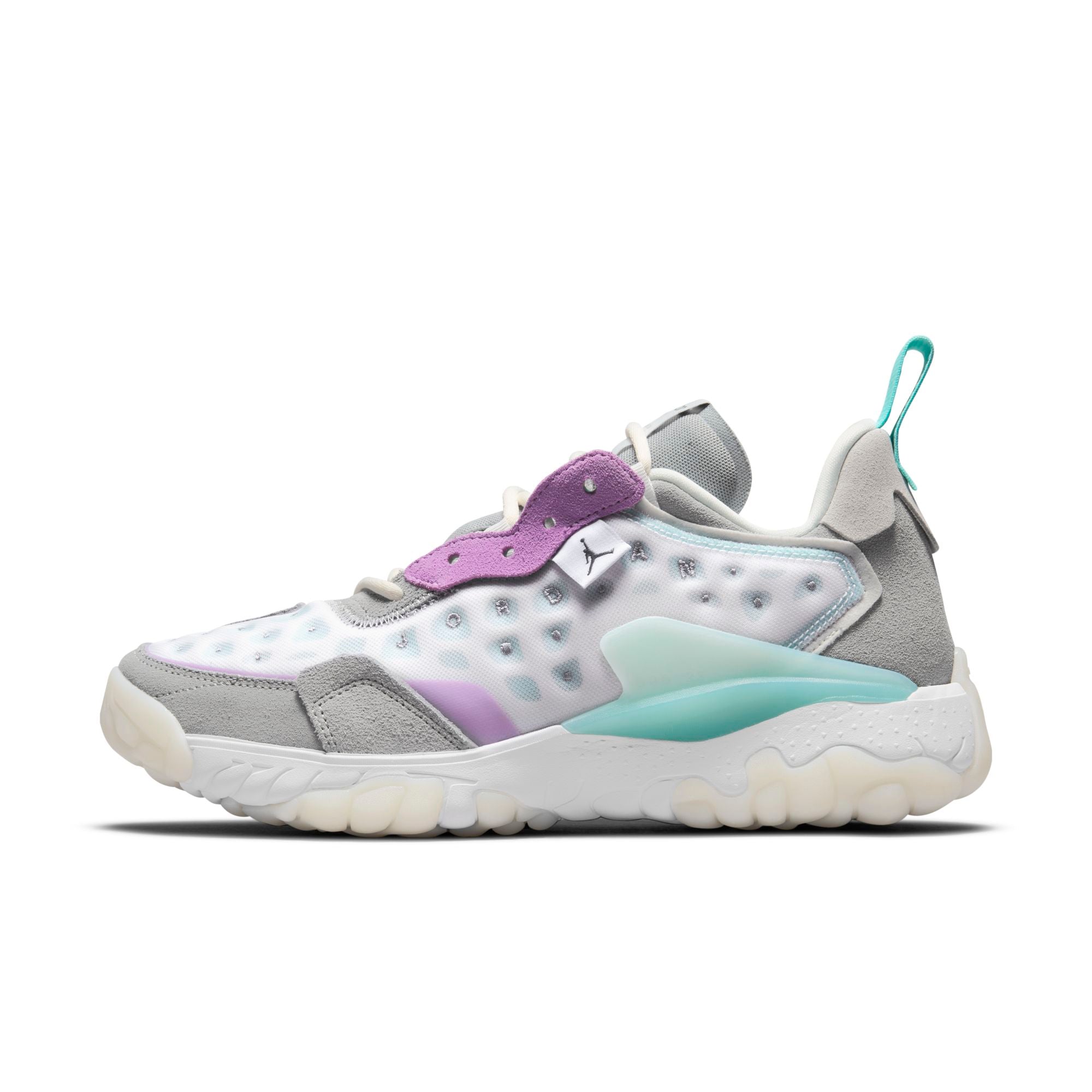 [CV8121-002] Mens Air Jordan Delta 2