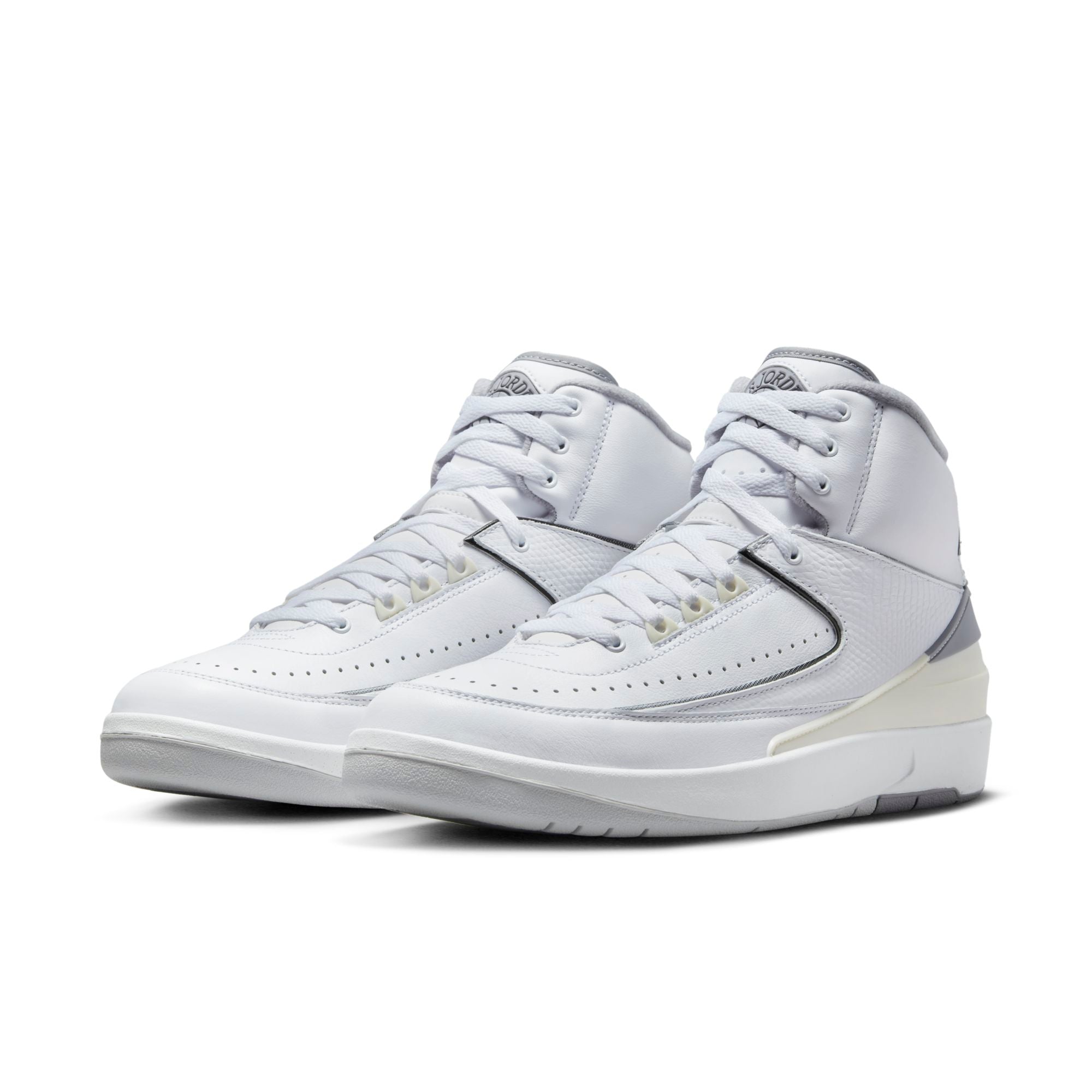 [DR8884-100] Mens Air Jordan RETRO 2 'CEMENT GREY'